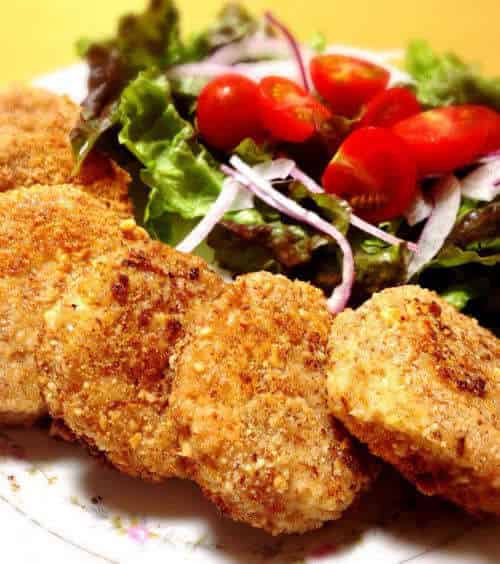 サラダチキンでアーモンドカツ