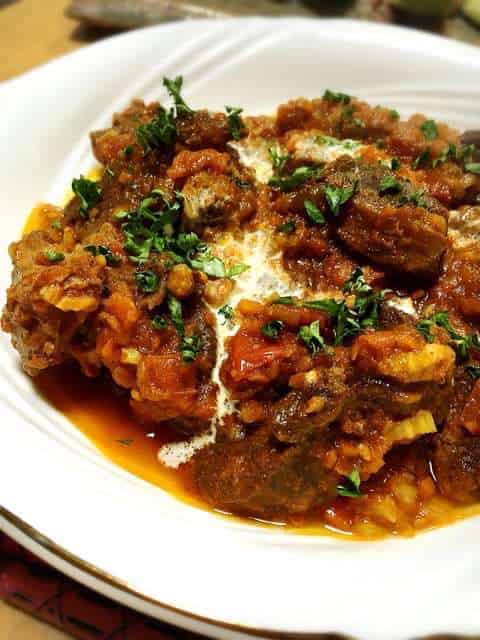 蝦夷鹿の赤ワイントマト煮込み