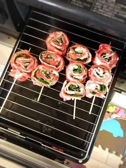 魚焼きグリルで焼きます