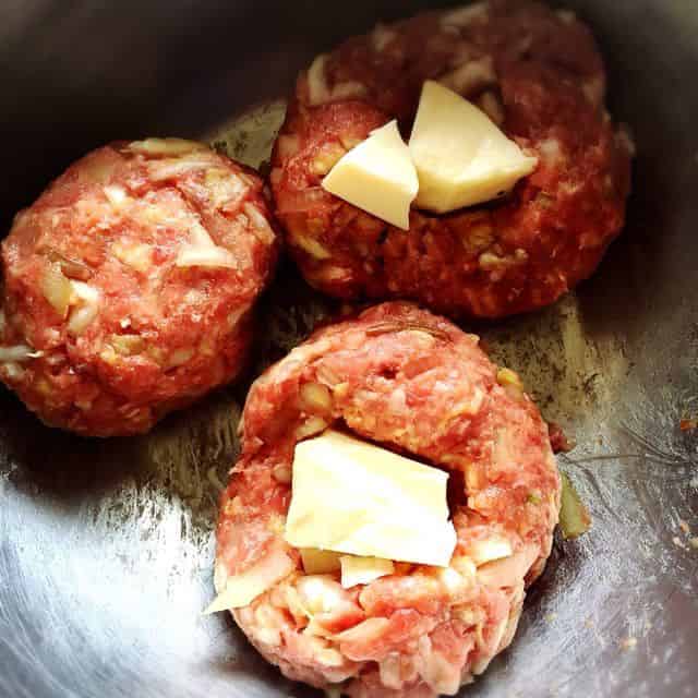 チーズを包む