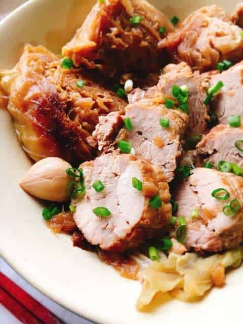 豚肉のキャベツ蒸し