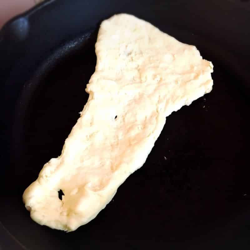 ナンを焼く