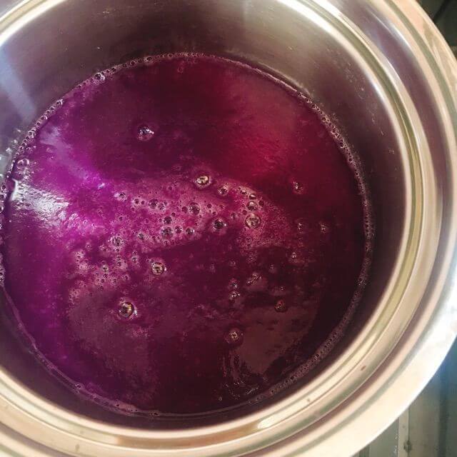 再度煮込みます
