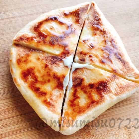 バターを塗って切る