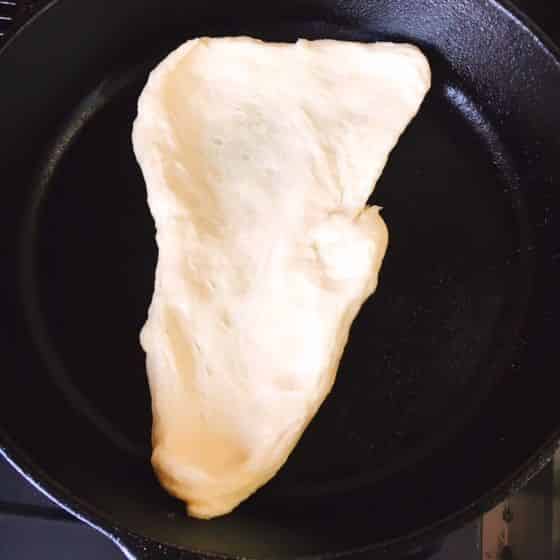 プレーンナンとして焼く
