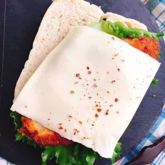 チーズと胡椒
