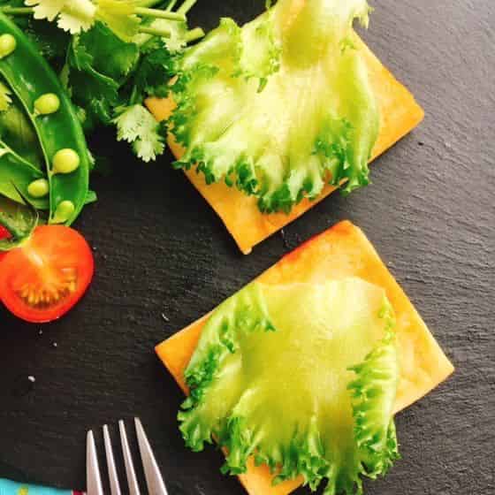 高野豆腐とレタス