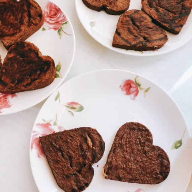 ハート型パンケーキ