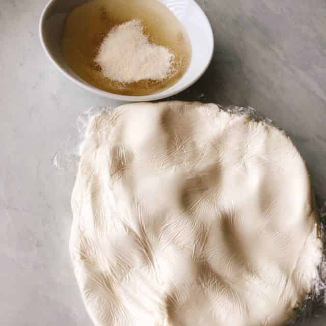 クリームチーズをほぐす