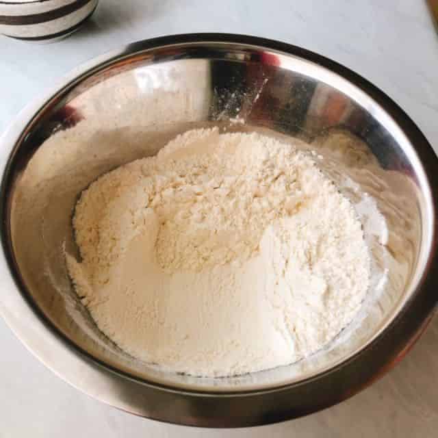 粉類を計量します