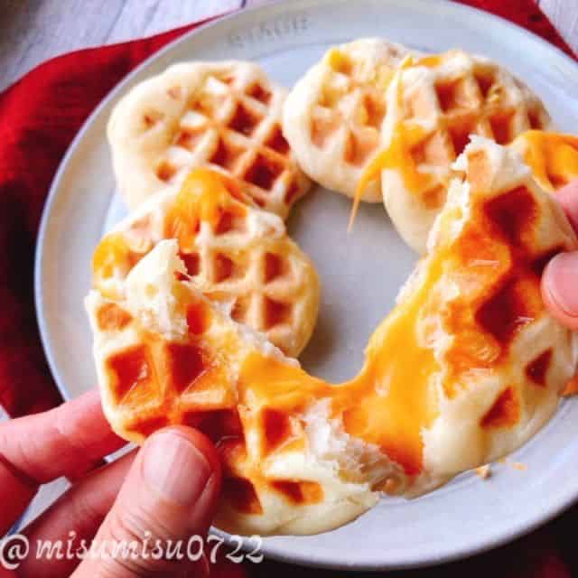 ワッフルチーズナン