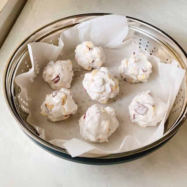 米粉で作る鬼まんじゅう
