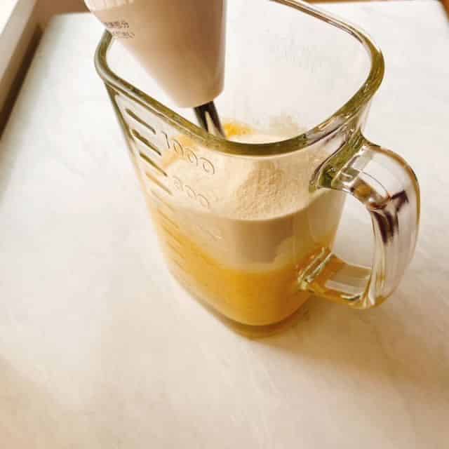 バーミックスで混ぜる