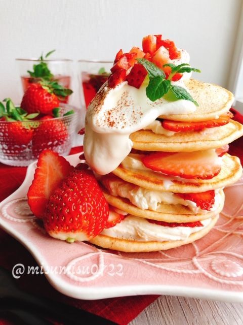 いちごのパンケーキ