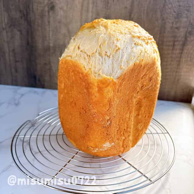 ロールドオーツ入り食パン